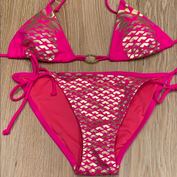 Bikini - Picture 4 of 5